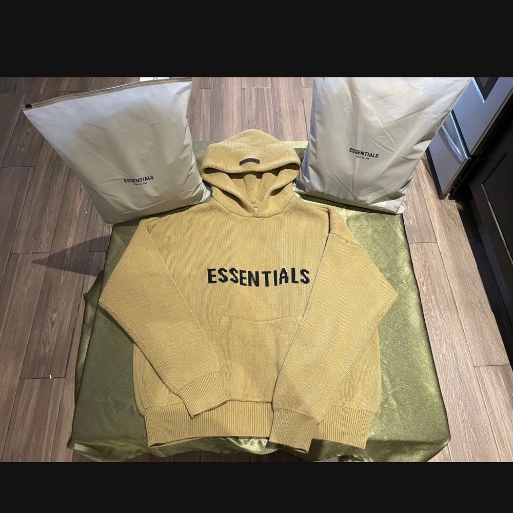 Fear of God Essential Knitted Hoodie